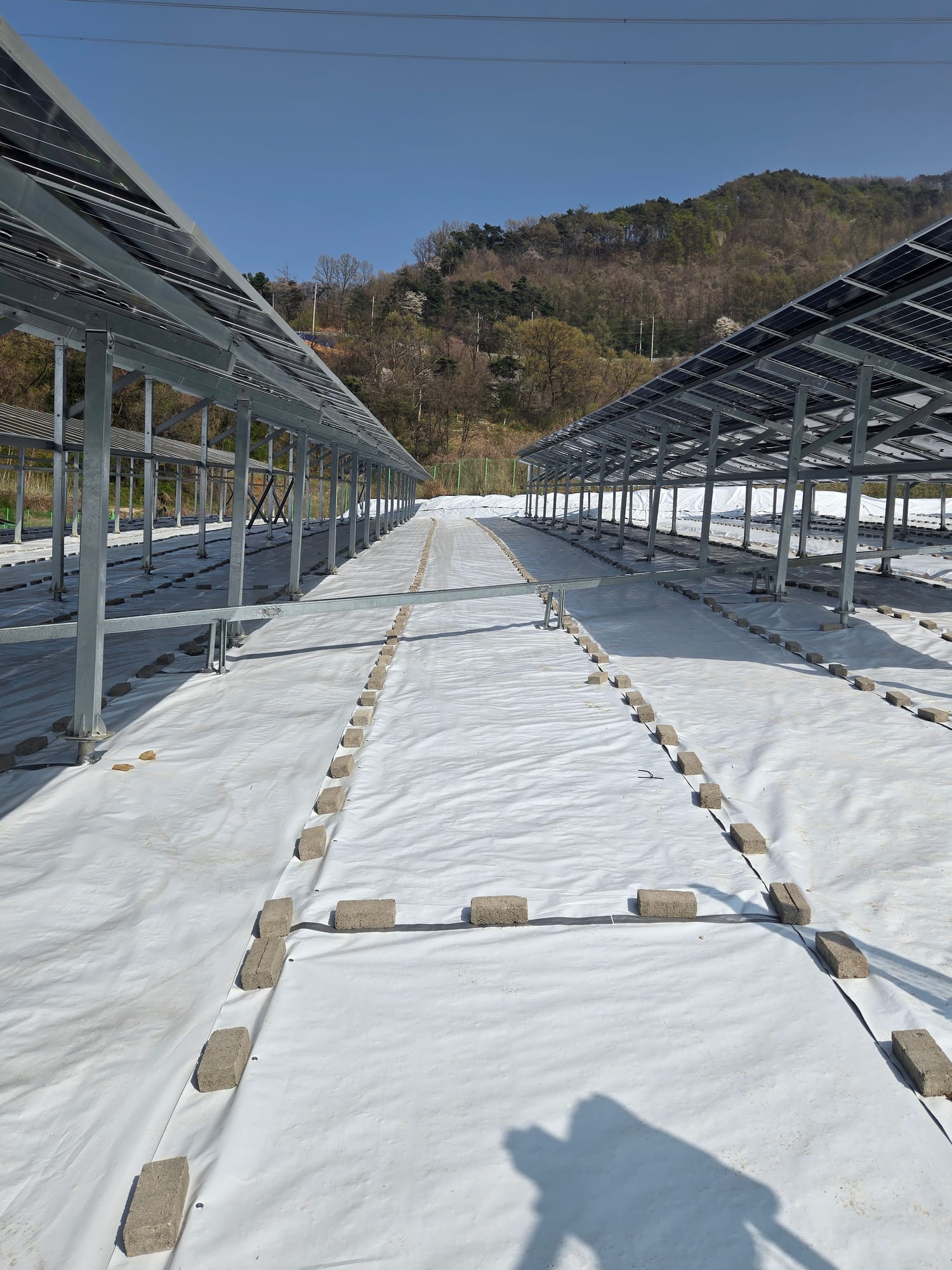 충북 청주시 300kW 발전소 반사매트 시공 현장